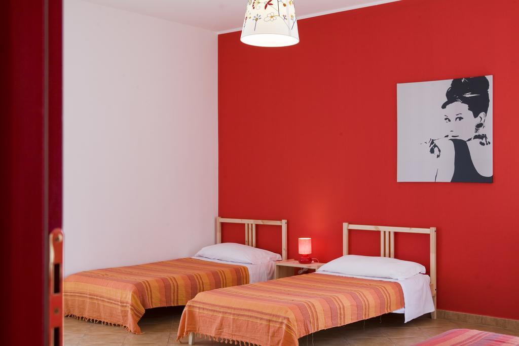 B&B La Gatta Bianca Oliveri Room photo